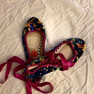 Betsy Johnson dress flats